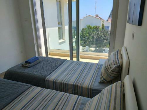 Mylos 2 Bedroom Villa (sleeps 5) With Private Pool