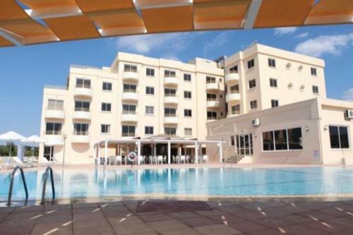 Sea Breeze Apartment