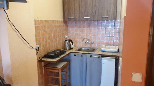Atisis Apartments