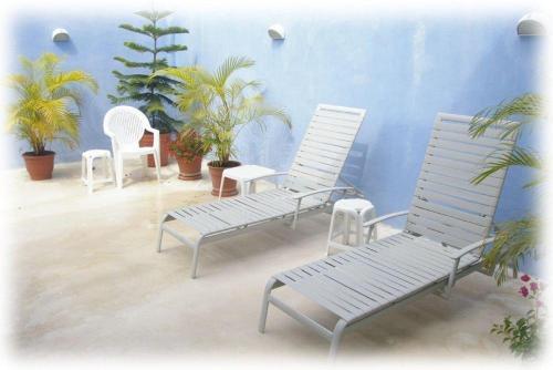 Hostal Coral Reef Inn