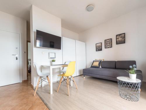 Hostal Apartments Nino 1