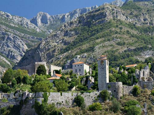 Hostal Rooms & Apartments Anka