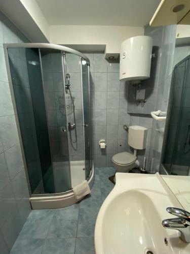 Apartamentos Zara 2