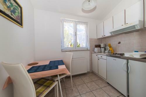 Hostal House Bacak - Apartment & Wellness-studio