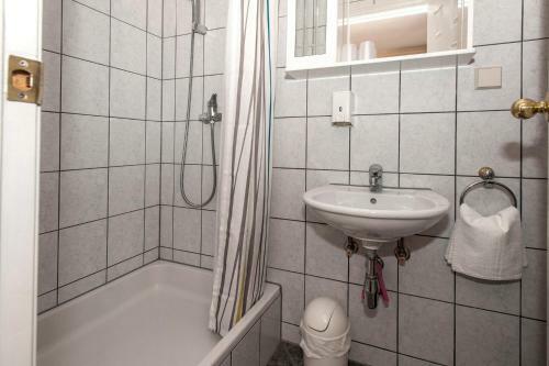 Hostal House Bacak - Apartment & Wellness-studio