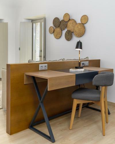 Salvia Areopolis All Suite Hotel