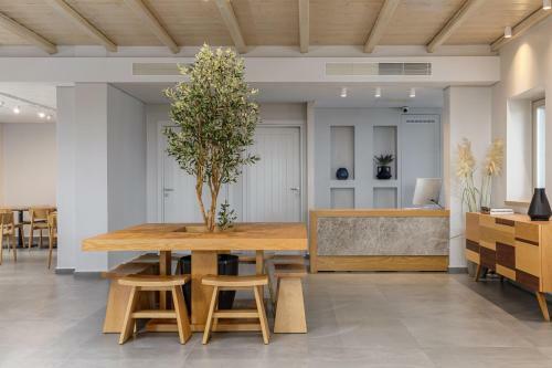Salvia Areopolis All Suite Hotel