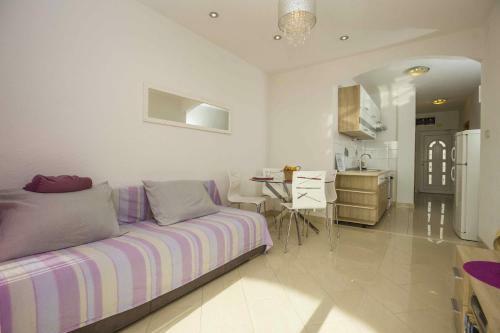 Apartmani Sani Bol