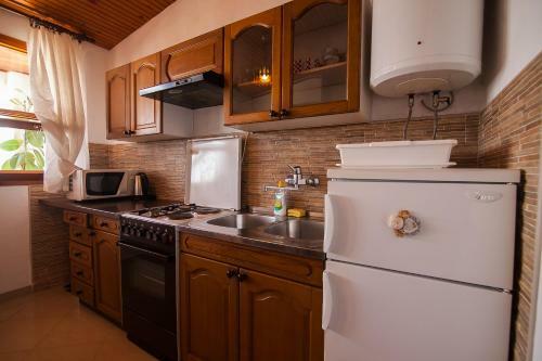 Anka Bol West Side Apartments