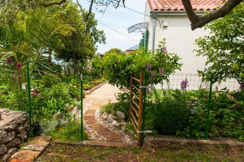 Sustainable Sun Powered Holiday Home Liski 3