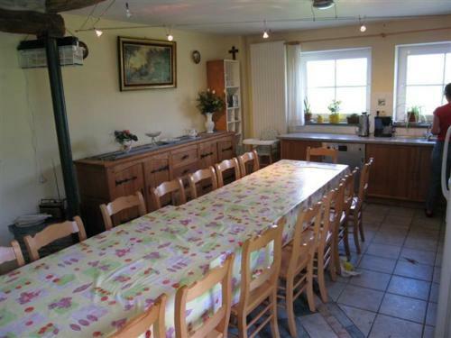 Hostal Sol Battire & A Tchape Mele