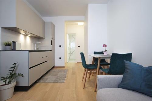 Val De Laco Studio Apartments