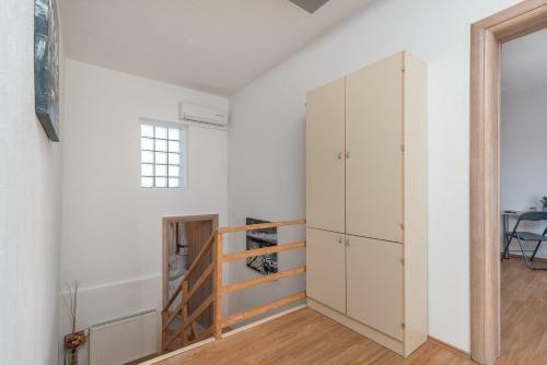 Apartamentos Holiday Home Dino & Lea