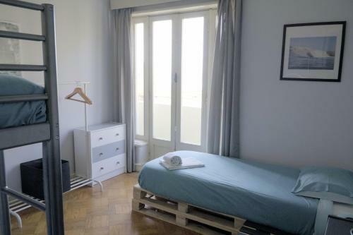 Albergue Espinho Surf House