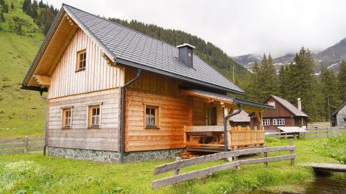 Alpine Chalet - H�ttfeldalm - Almh�tte - Panoramablick