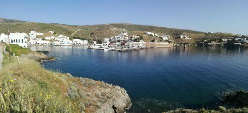 Hotel Fantastic View Kythnos Suites & Studios