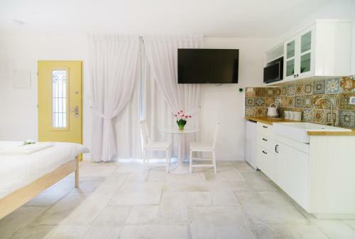 Hostal Olala Dead Sea Suites