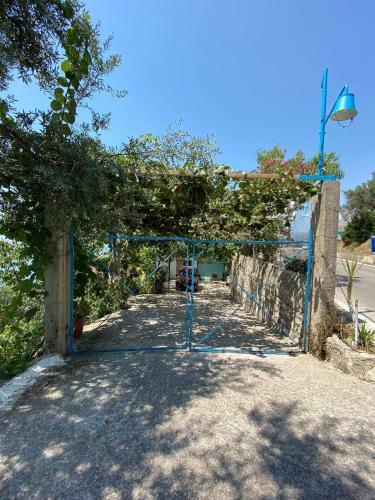 Apartamento Lirim Shenmiter Lukove