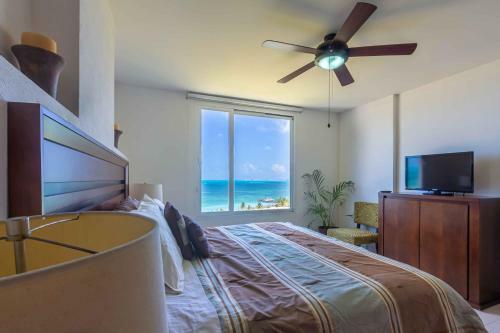 Amara Beachfront Apartments By The Sea