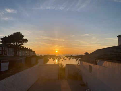 Island House - The Best Panoramic Harbour Views
