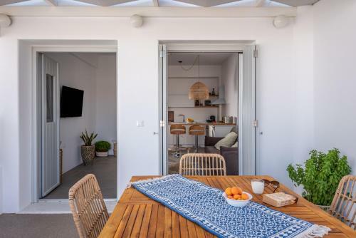 Elyos Boutique Apartments