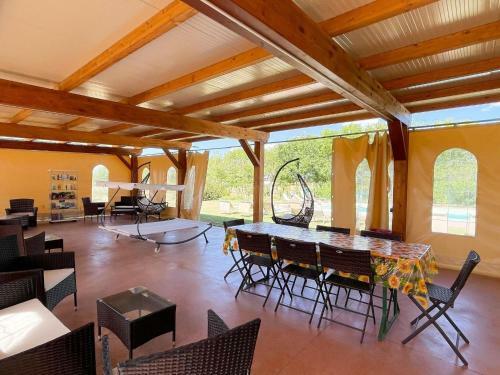 Rustic Holiday Home In Assisi With Swimming Pool