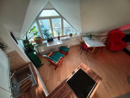 Artist Apartment