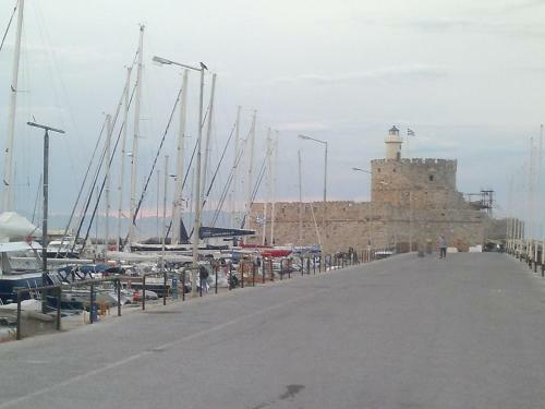 Aparthotel Pyrgos Hotel Apartments