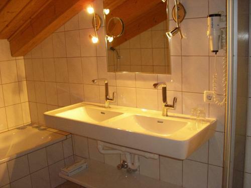 Apartamentos Ferienh�user Thalbach