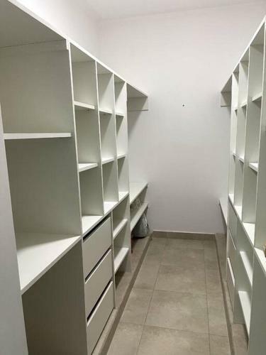 Apartamento Hermoso Departamento,totalmente Amoblado C/cochera