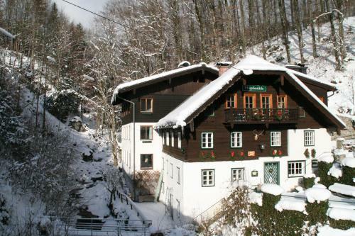 Hostal Hupfm�hle Pension