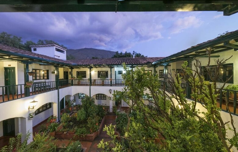 Hostal La Roca Plaza Principal