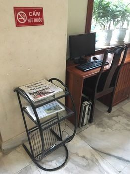 Sunny Hotel 1