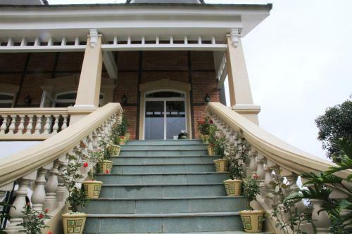 Bed & Breakfast Villa Vista - Highlands Home