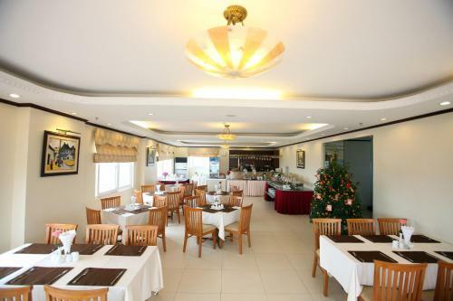 Sunny 3 Hotel