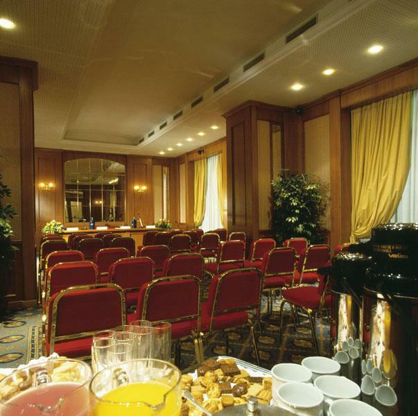 Nazionale Roma Hotel & Conference Center