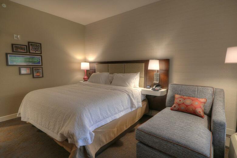 Garden Plaza Hotel