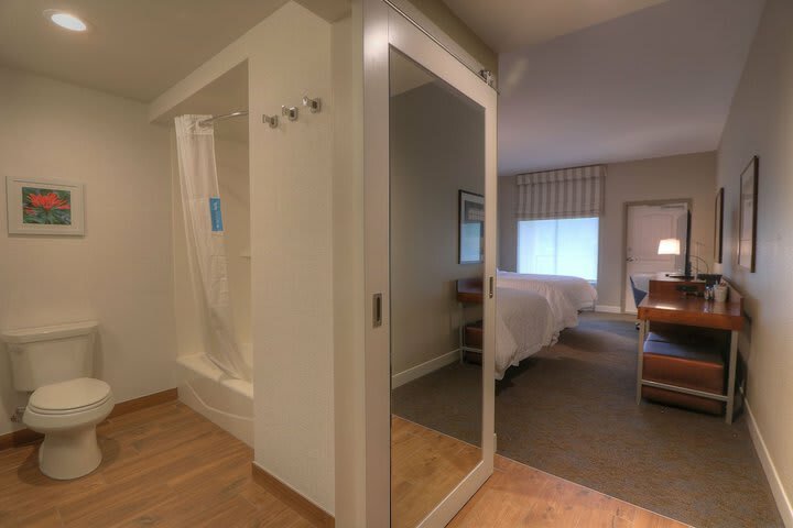 Garden Plaza Hotel