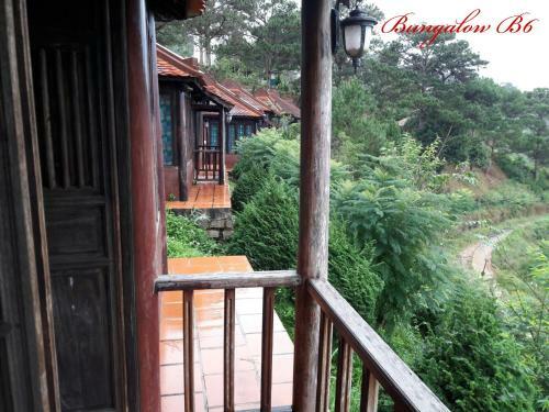 Hotel Osaka Village Dalat