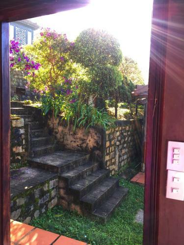 Hotel Osaka Village Dalat