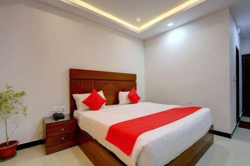 Hotel Yashini Home Stays