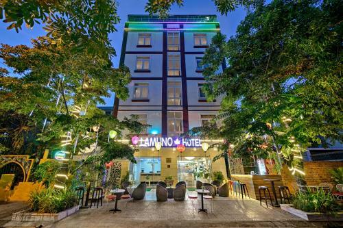 Maple Hotel Danang