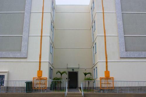 Apartamento Perto Do Mar, 5g, Ar E Piscina C/churrasqueira