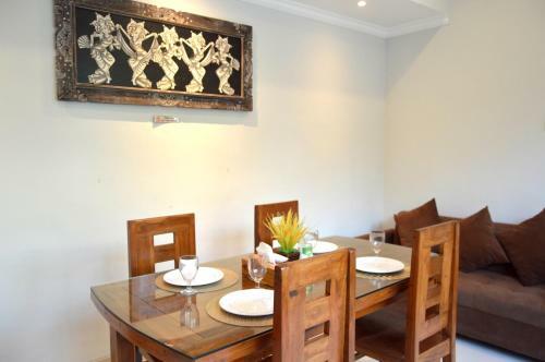 Villa Nugraha Lovina