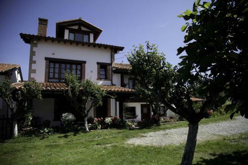 Casa Mari Paz Trasv�a