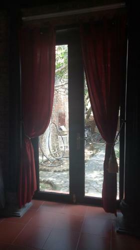 Hostal Tam Tinh Vien Homestay
