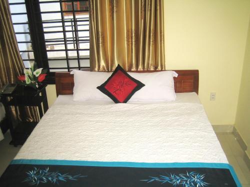 Champa Hue Hotel