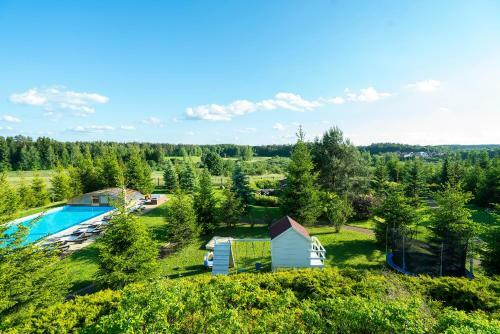 Villa Lakeland Residence