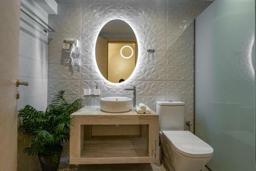 Apartamento Andy's & Hari's Elegant Town Studios