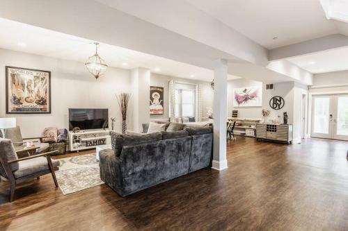 Great Downtown Indy Property Close To Everything